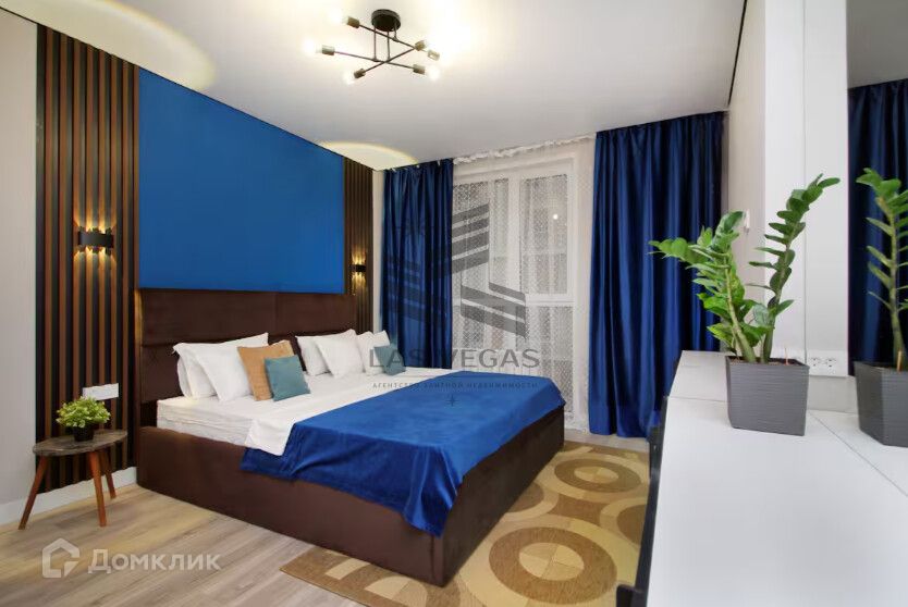 Сдаётся 2-комнатная квартира, 70 м²