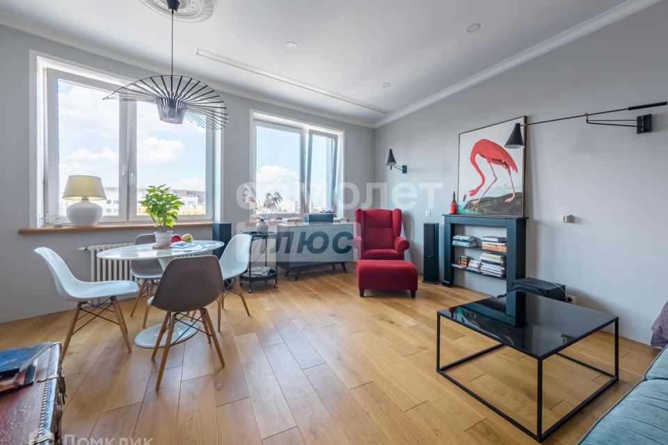 Продаётся 3-комнатная квартира, 90 м²