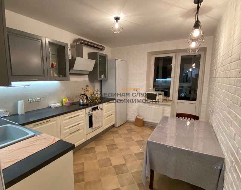 Сдаётся 3-комнатная квартира, 80 м²