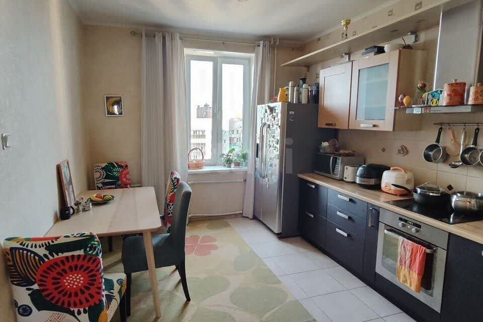 Продаётся 2-комнатная квартира, 66.9 м²