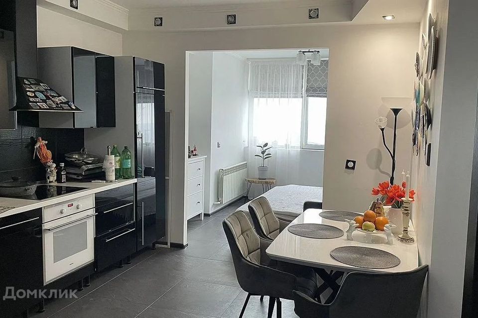 Продаётся 2-комнатная квартира, 55 м²