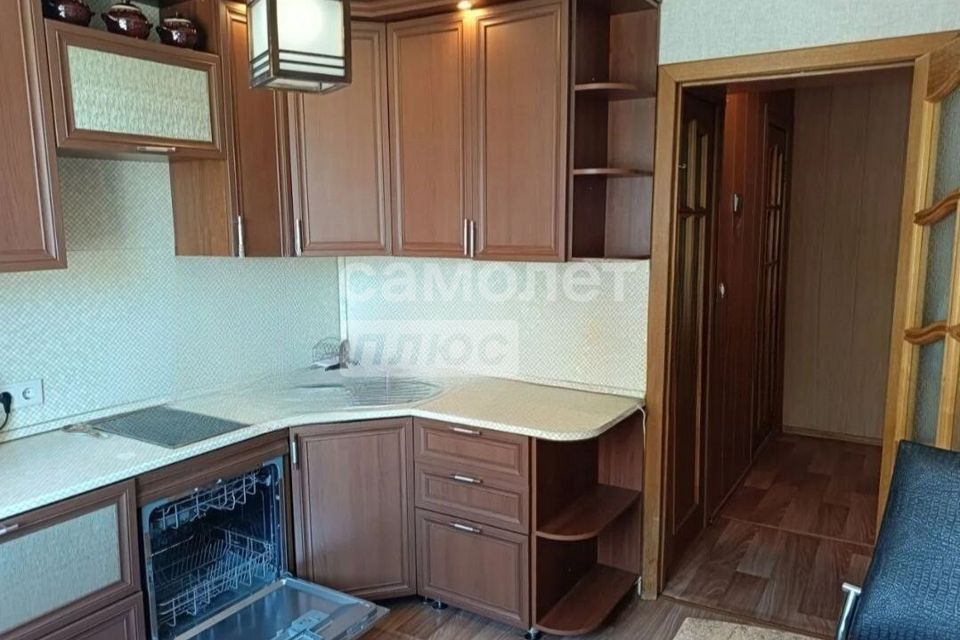 Продаётся 2-комнатная квартира, 57.2 м²