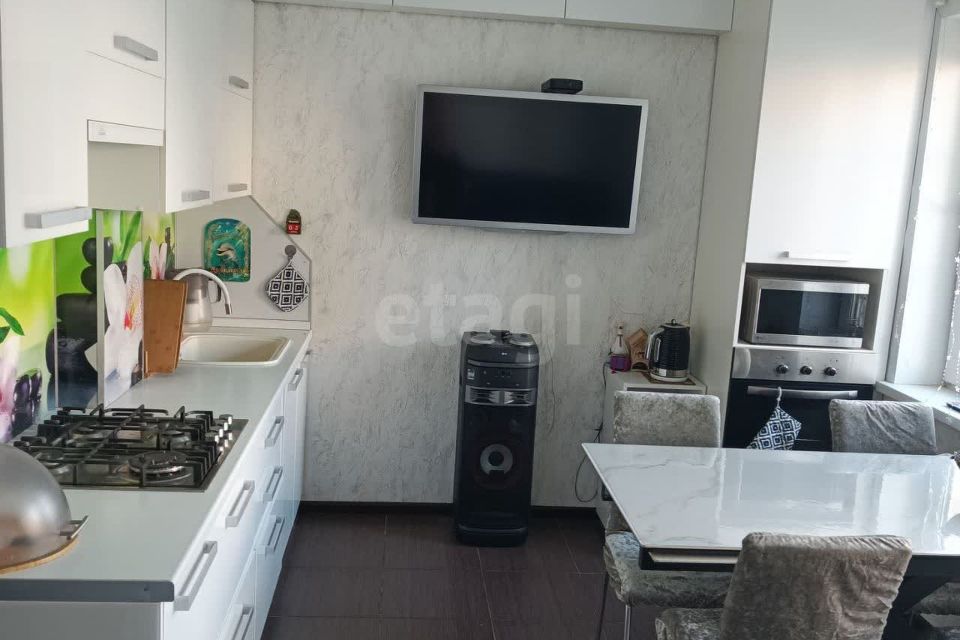 Продаётся 2-комнатная квартира, 50.2 м²