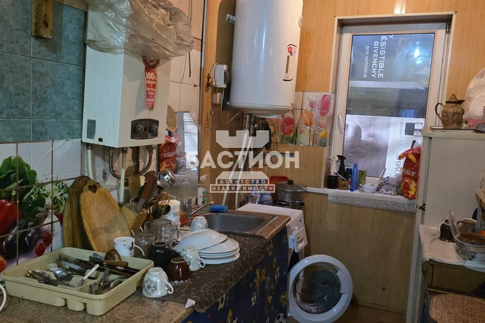 Продаётся помещение своб. назначения, 140.9 м²