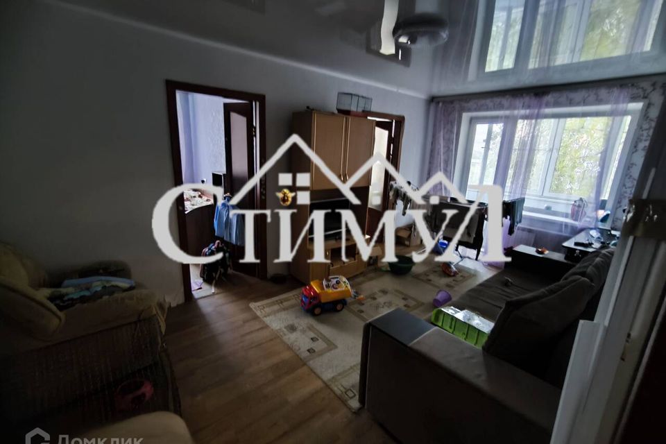 Продаётся 4-комнатная квартира, 61 м²