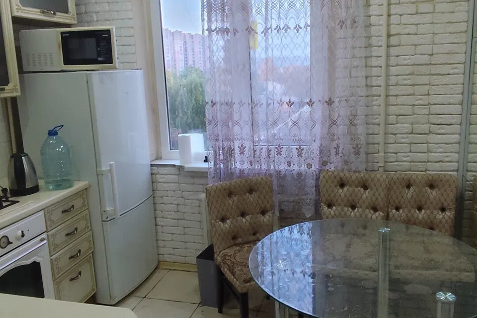 Продаётся 3-комнатная квартира, 69 м²