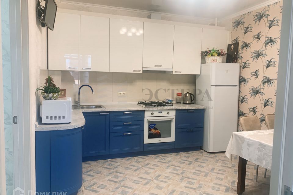 Продаётся 2-комнатная квартира, 61 м²
