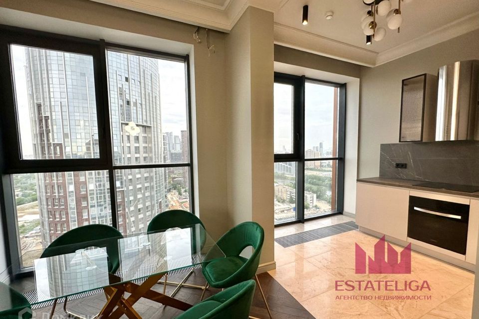 Сдаётся 4-комнатная квартира, 109.5 м²