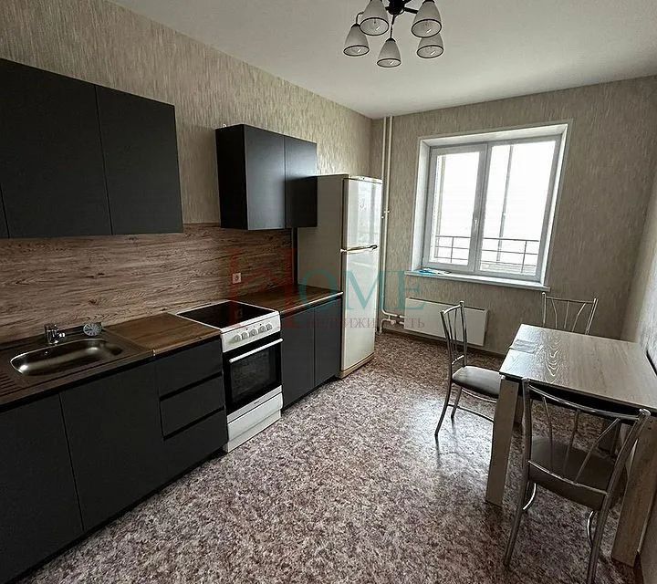 Сдаётся 2-комнатная квартира, 59 м²