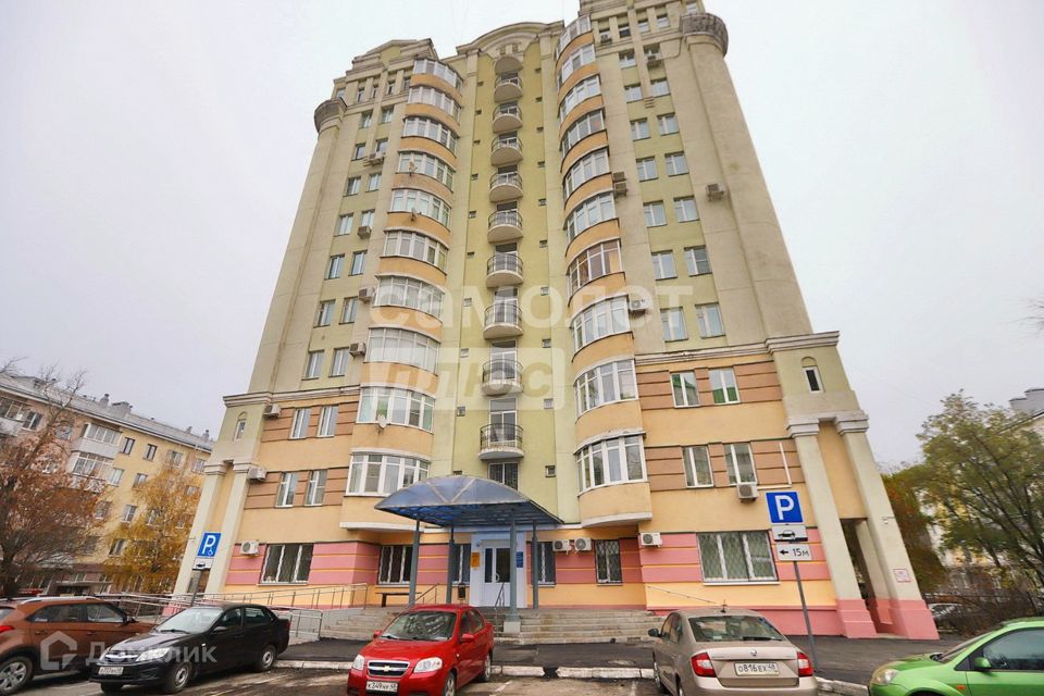 Продаётся 2-комнатная квартира, 95 м²