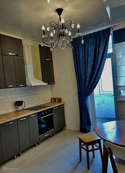 Сдаётся 1-комнатная квартира, 41.8 м²