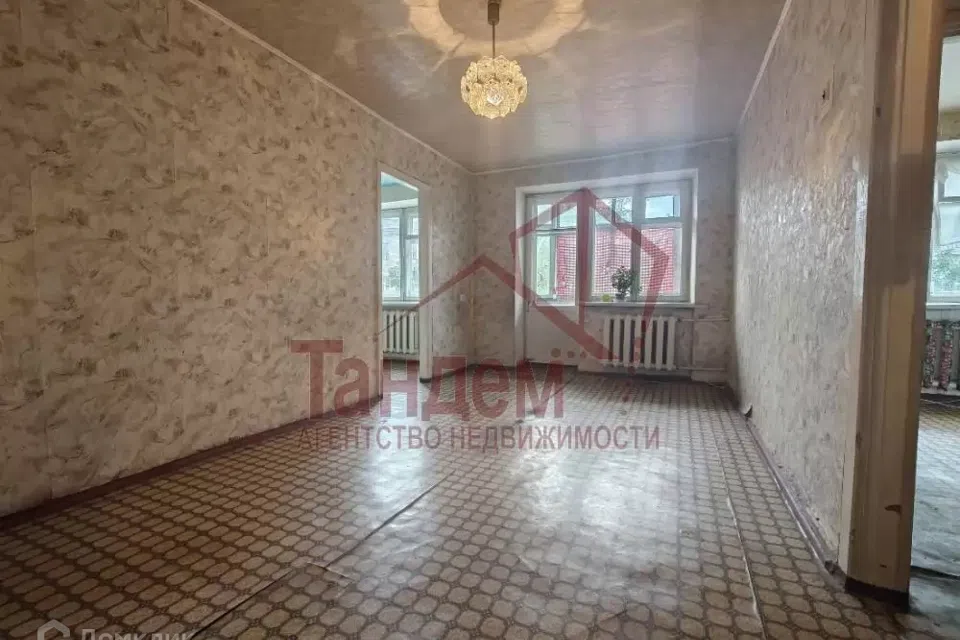 Продаётся 3-комнатная квартира, 56.9 м²