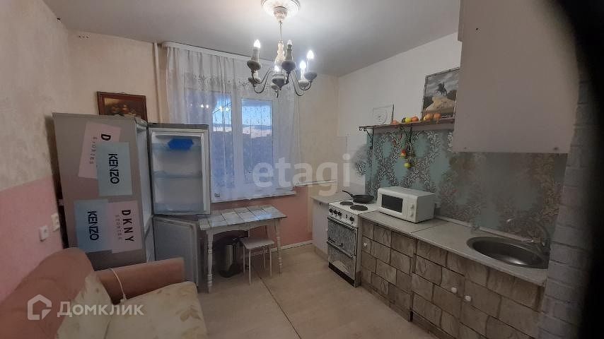 Сдаётся 1-комнатная квартира, 48.5 м²