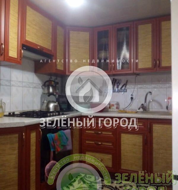 Продаётся 3-комнатная квартира, 43 м²