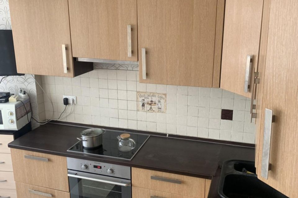 Продаётся 2-комнатная квартира, 65 м²