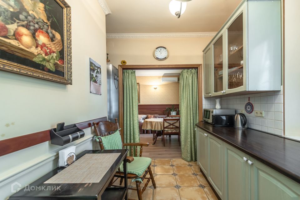 Продаётся 4-комнатная квартира, 88 м²