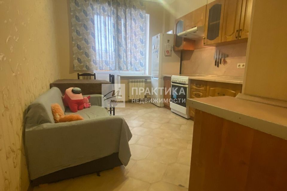 Сдаётся 1-комнатная квартира, 41 м²