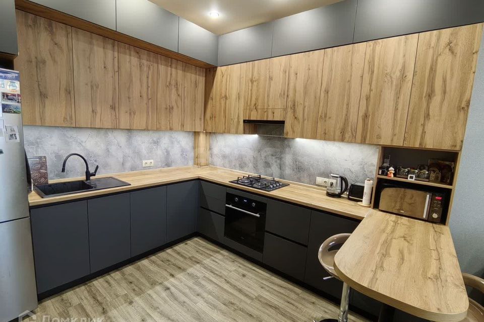 Продаётся 2-комнатная квартира, 59.5 м²