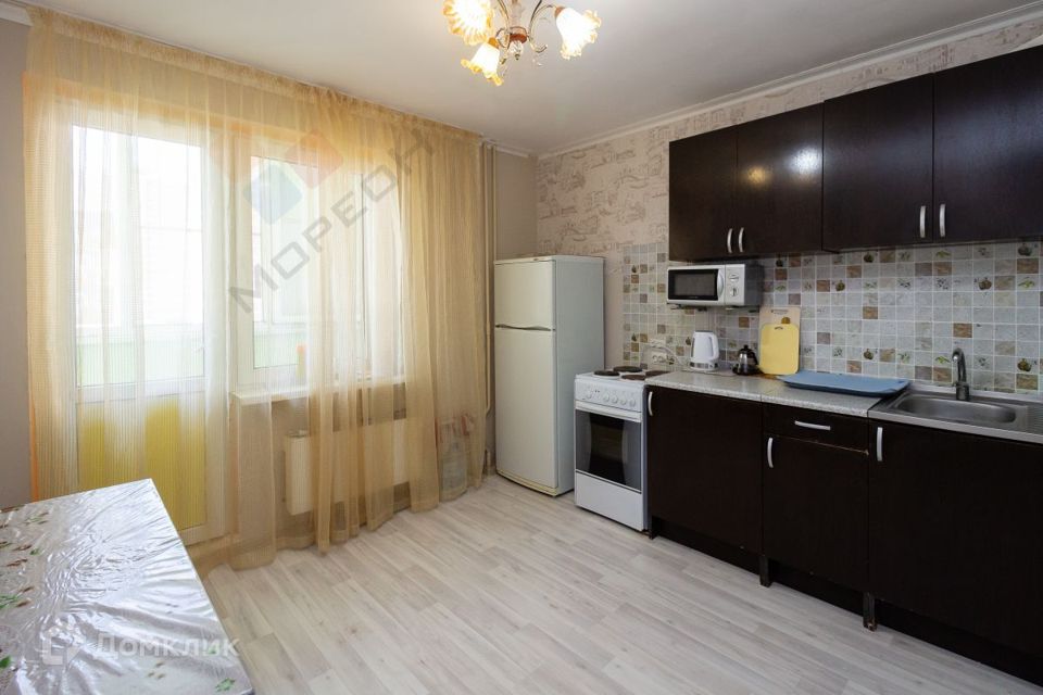 Продаётся 1-комнатная квартира, 38.3 м²