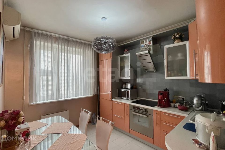 Сдаётся 1-комнатная квартира, 37.5 м²