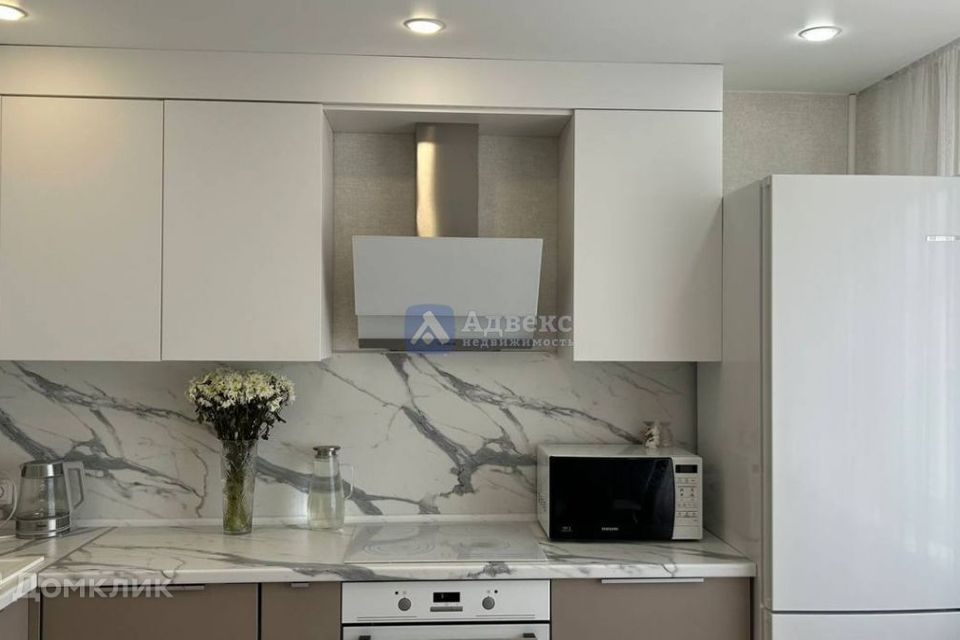 Продаётся 1-комнатная квартира, 46 м²