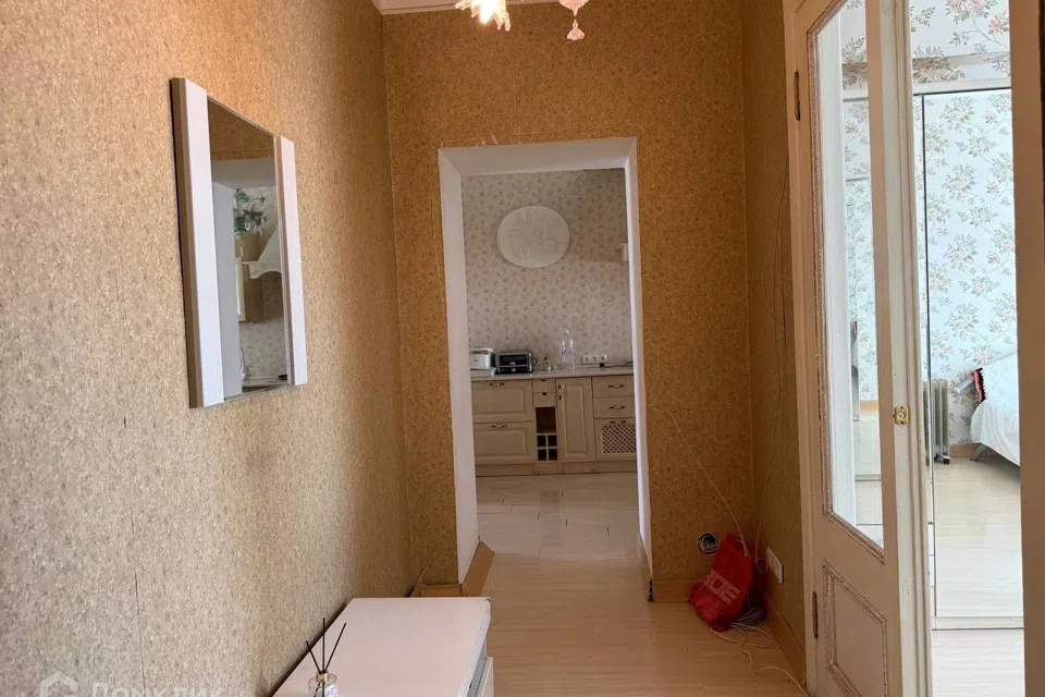 Продаётся 2-комнатная квартира, 56.3 м²