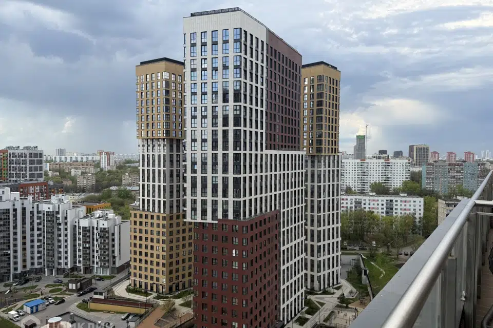 Продаётся 1-комнатная квартира, 42.7 м²