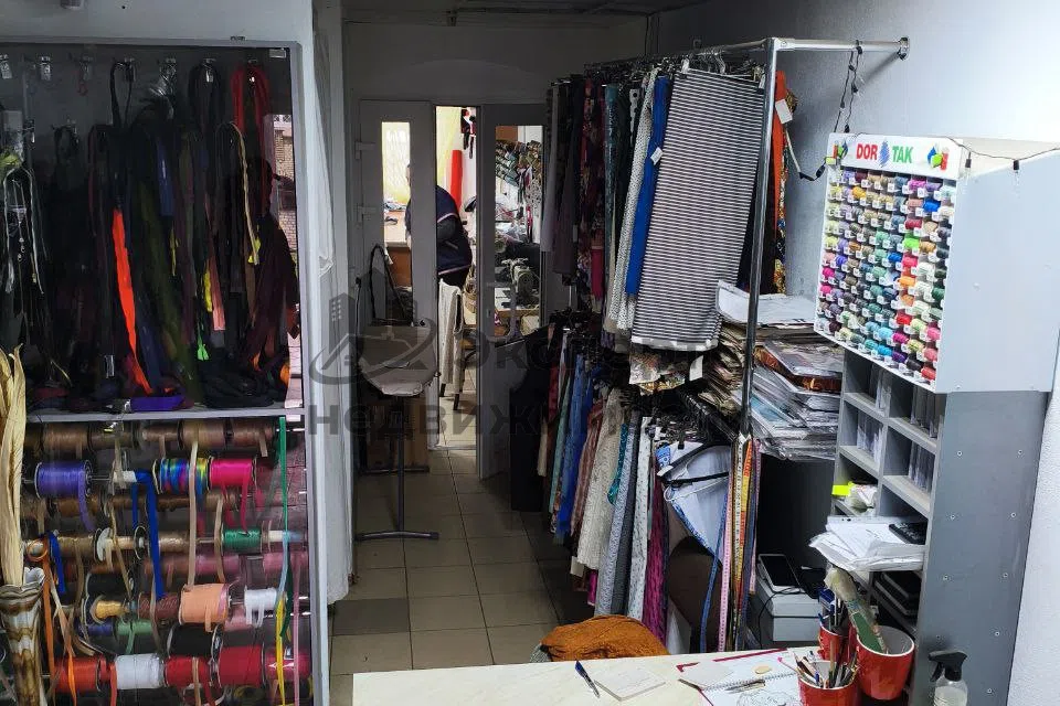 Продаётся торговое помещение, 57 м²