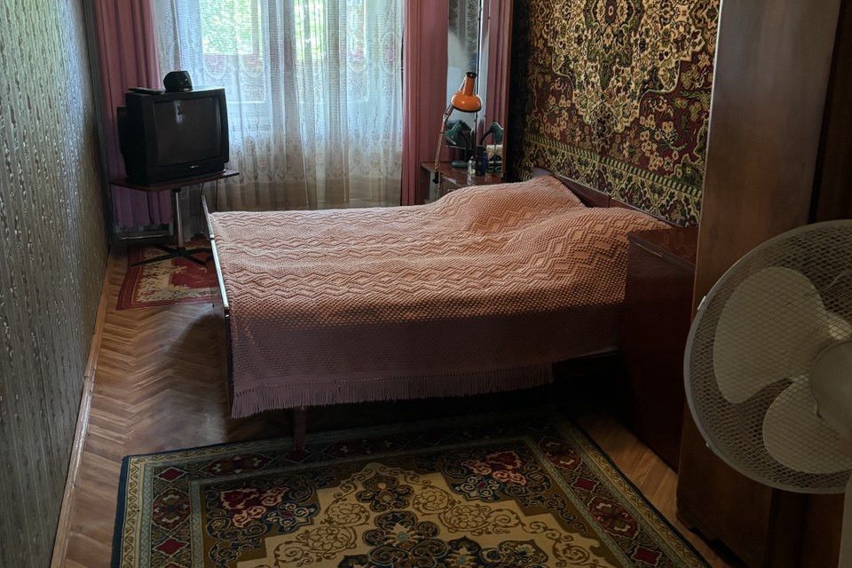 Продаётся 3-комнатная квартира, 61 м²