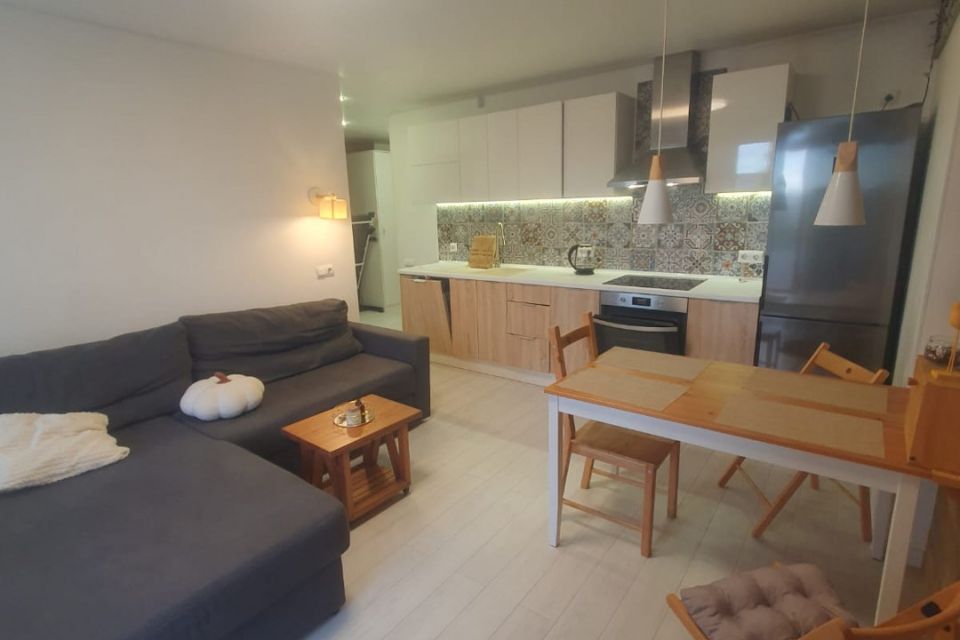 Продаётся 2-комнатная квартира, 38.3 м²