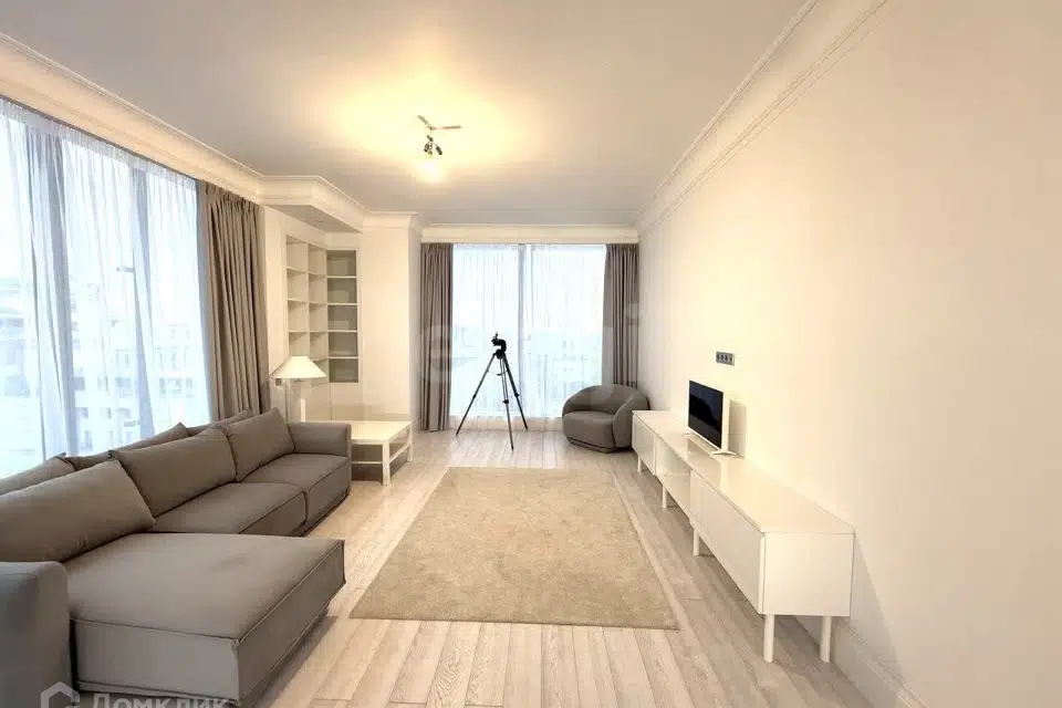Продаётся 2-комнатная квартира, 94.88 м²