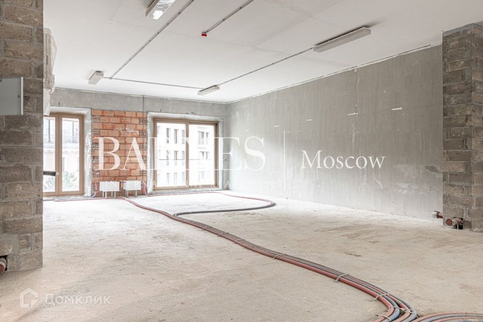 Продаётся 3-комнатная квартира, 123.65 м²