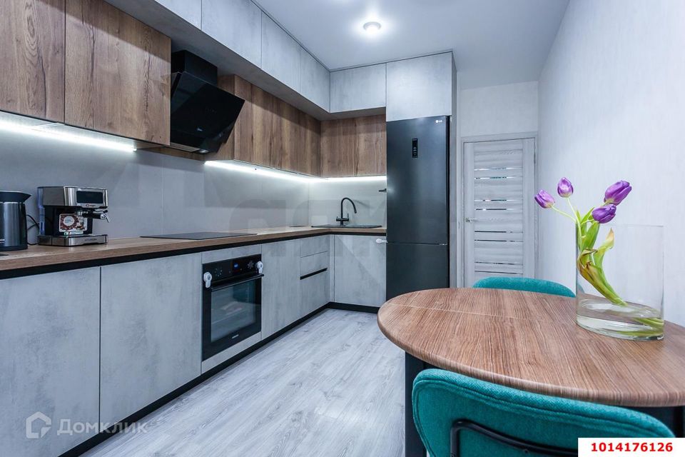 Продаётся 2-комнатная квартира, 59.9 м²