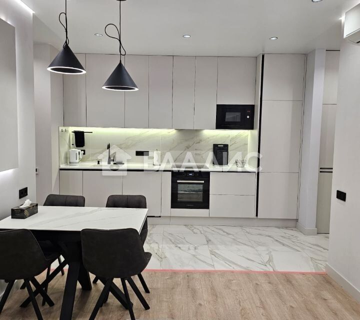 Продаётся 2-комнатная квартира, 58.5 м²