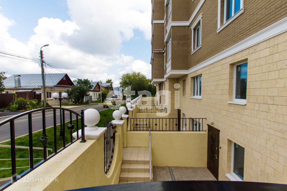 Продаётся 2-комнатная квартира, 77.5 м²