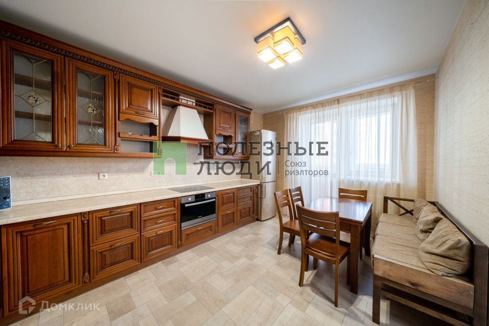 Продаётся 3-комнатная квартира, 89.8 м²