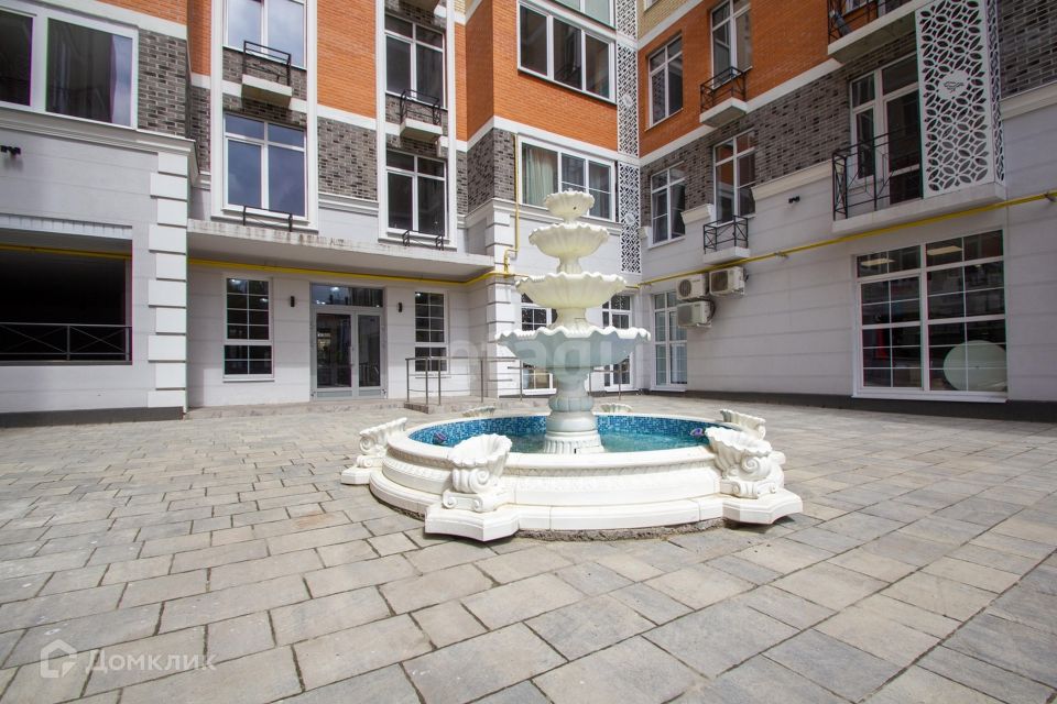 Продаётся 1-комнатная квартира, 53 м²