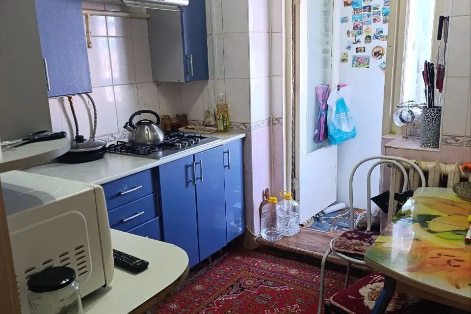 Продаётся 3-комнатная квартира, 54.8 м²
