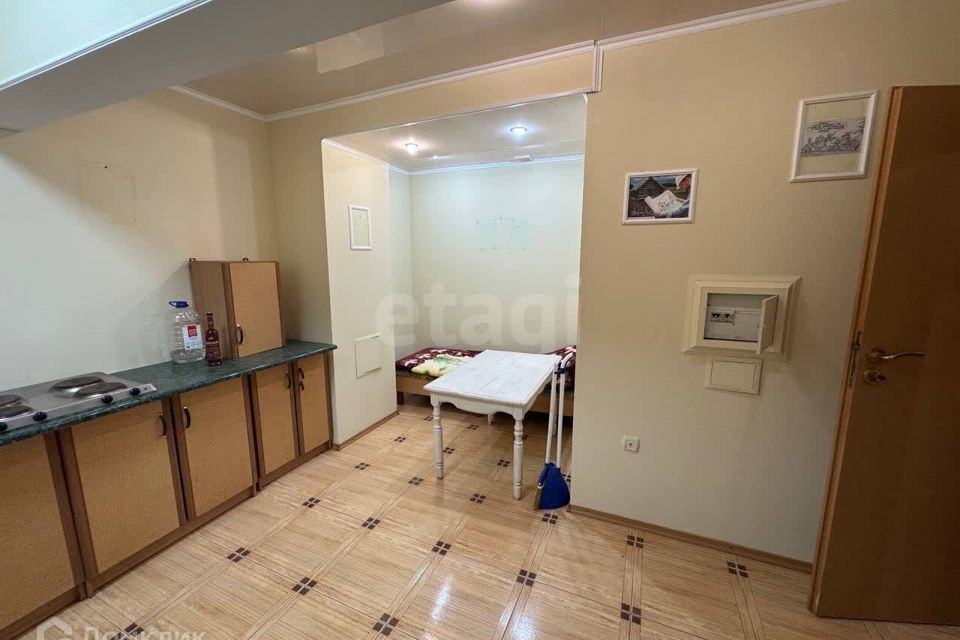 Продаётся 1-комнатная квартира, 39.7 м²