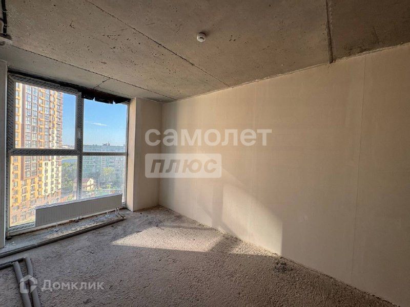 Продаётся 1-комнатная квартира, 42 м²