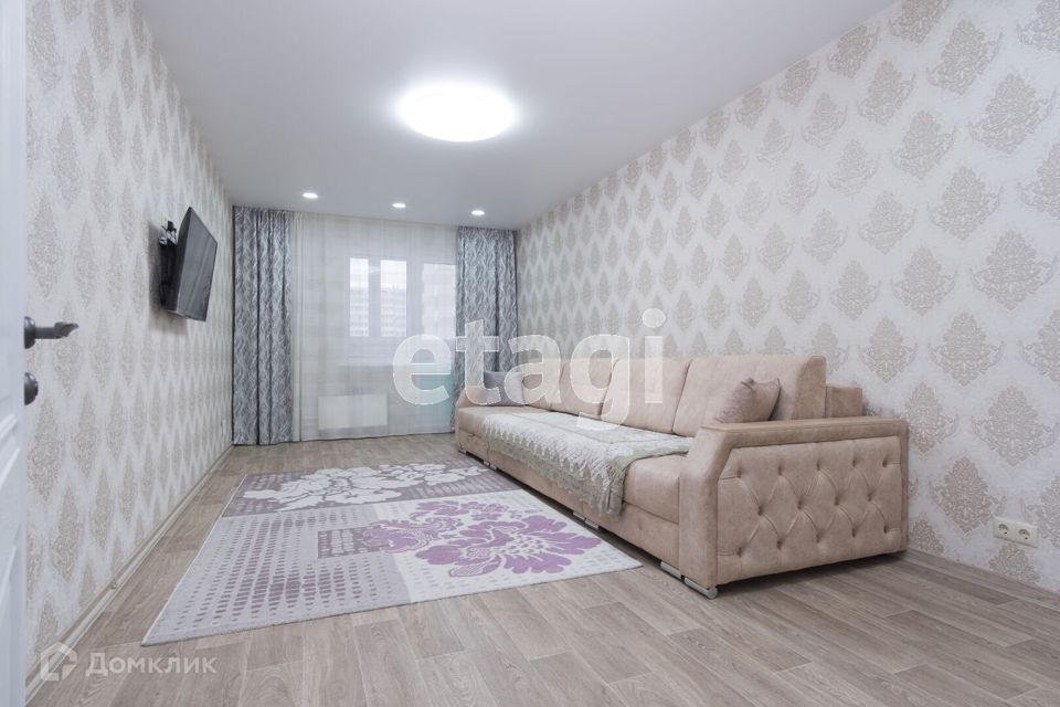 Продаётся 2-комнатная квартира, 80.8 м²