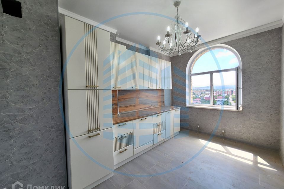 Продаётся 2-комнатная квартира, 55.7 м²