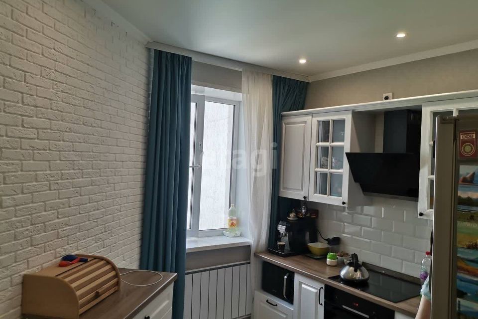 Продаётся 3-комнатная квартира, 76.2 м²