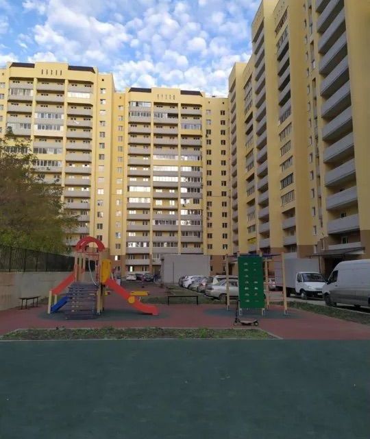 Продаётся 3-комнатная квартира, 83 м²