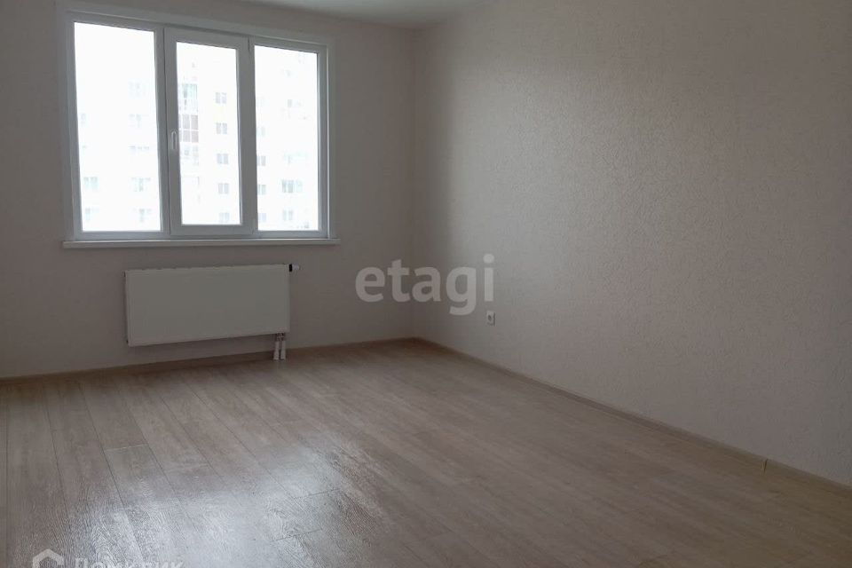 Продаётся 1-комнатная квартира, 37.1 м²