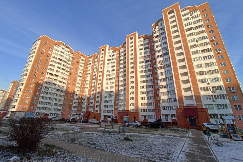 Продаётся 2-комнатная квартира, 58.2 м²