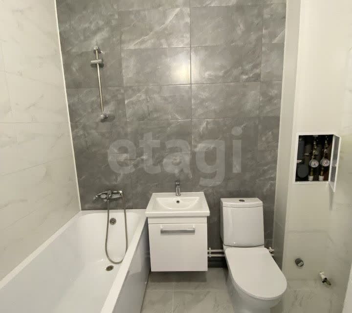 Продаётся 1-комнатная квартира, 33 м²