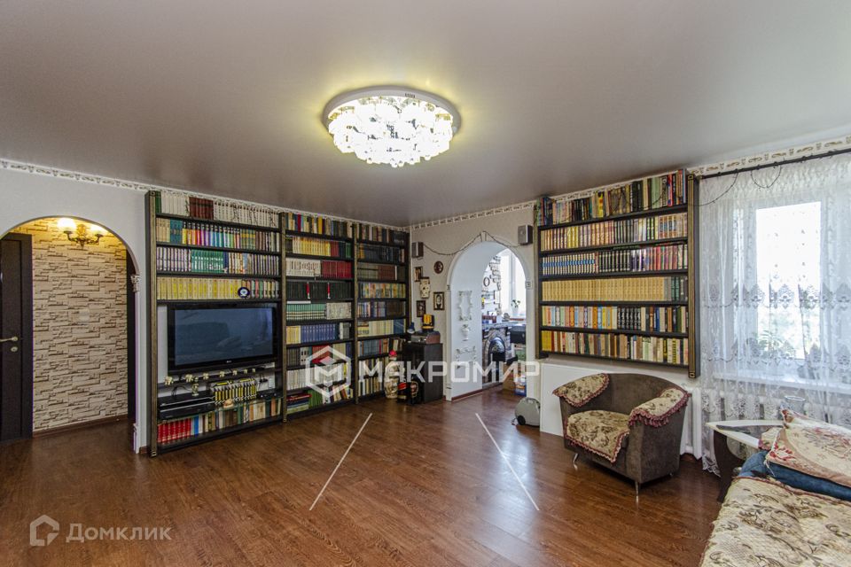 Продаётся 3-комнатная квартира, 71.7 м²