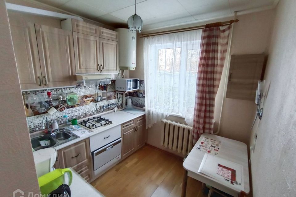 Продаётся 3-комнатная квартира, 58.5 м²