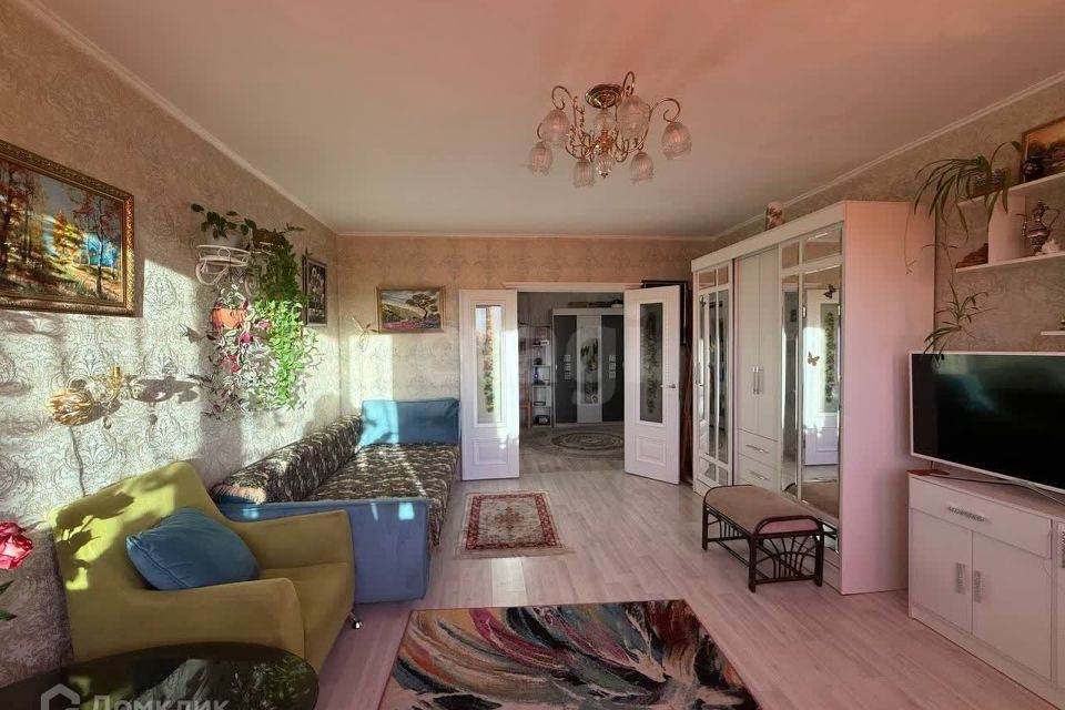 Продаётся 2-комнатная квартира, 60.3 м²